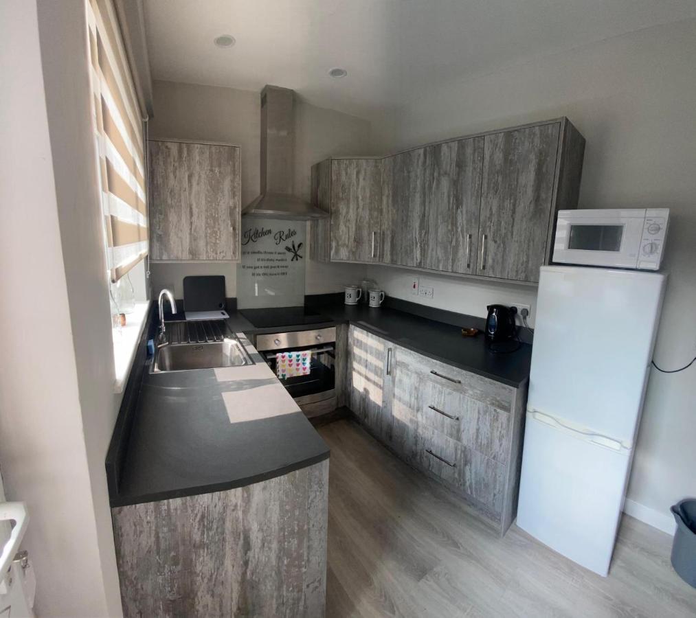 Mairead - Cosy Property In Gaeltacht Quarter Belfast Bagian luar foto