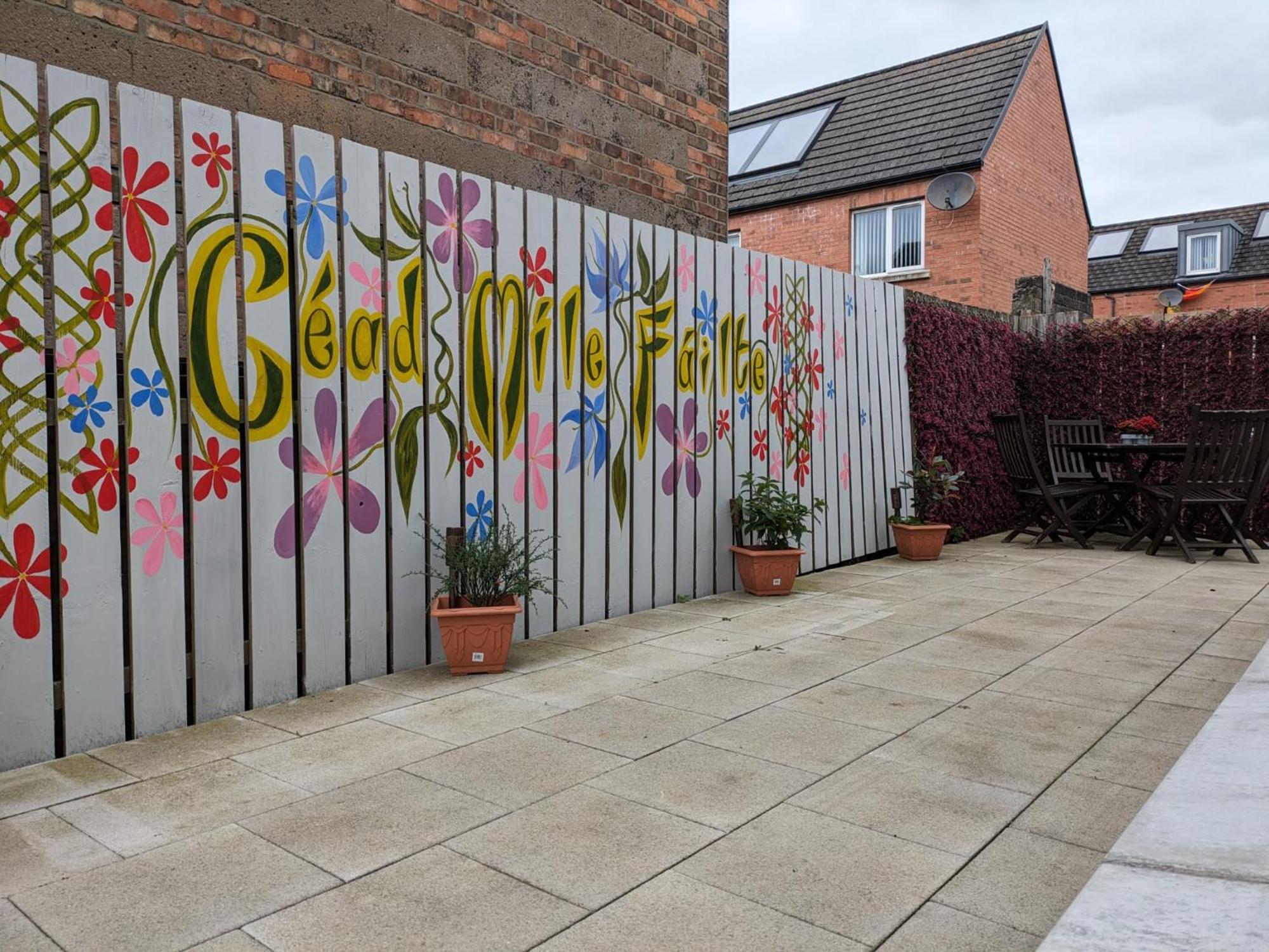 Mairead - Cosy Property In Gaeltacht Quarter Belfast Bagian luar foto