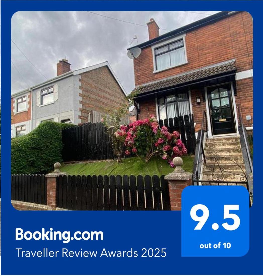 Mairead - Cosy Property In Gaeltacht Quarter Belfast Bagian luar foto
